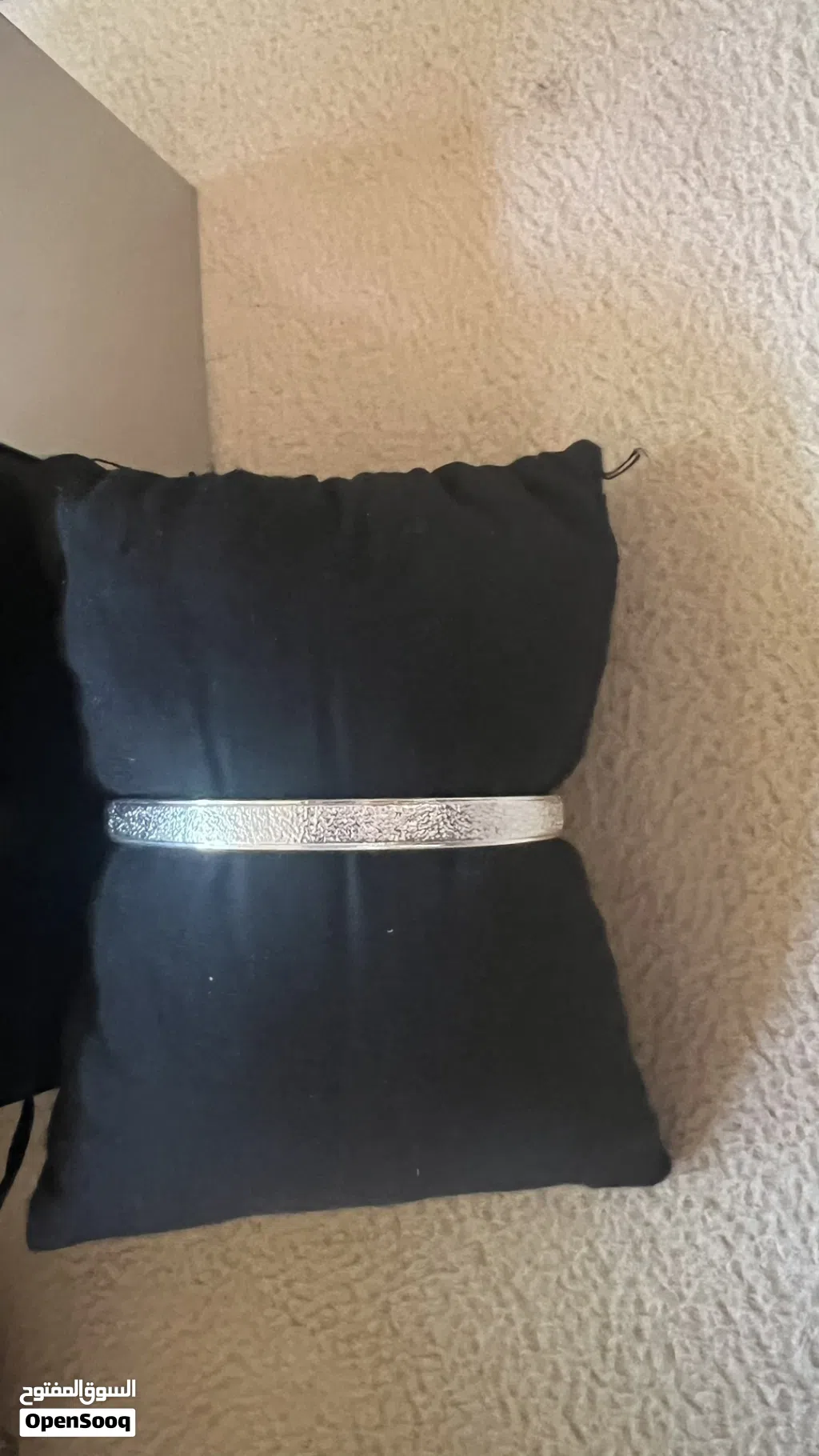مجموعه أشياء اكسسوارات وساعات