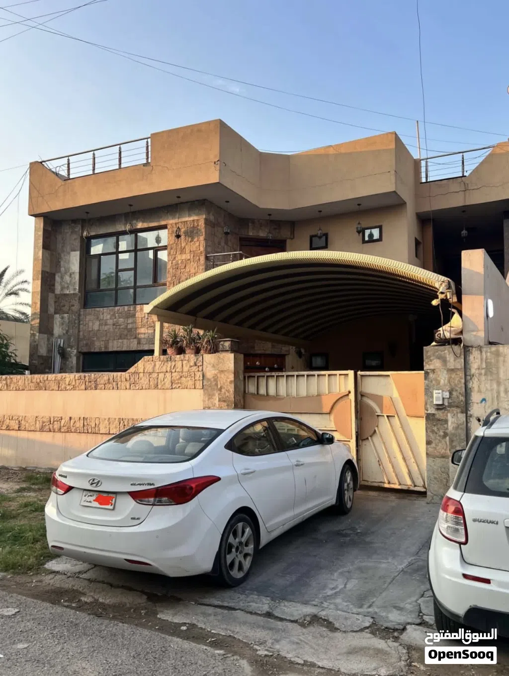 بيت للبيع 360 م
