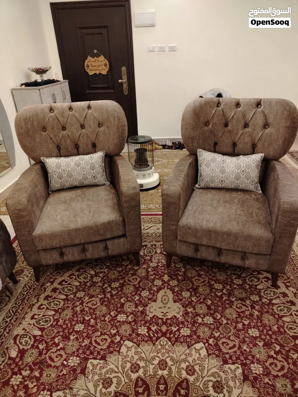 طقمين كنب خشب زان لله يبارك لصاحب النصيب