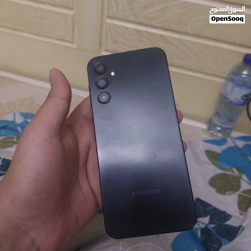 للبيع Samsung A14