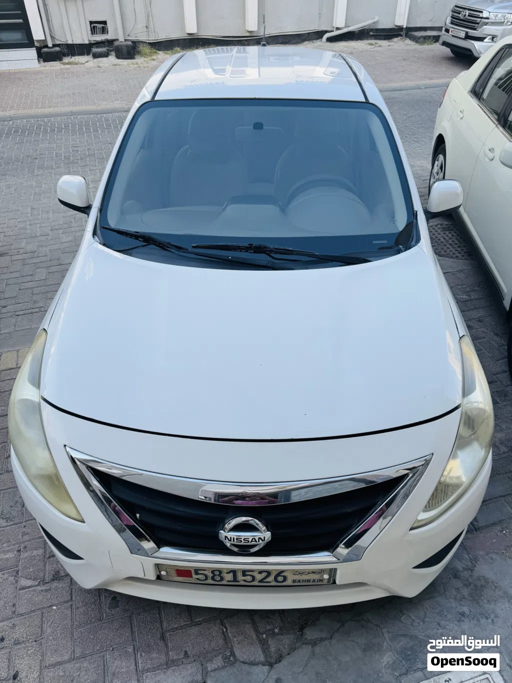 Nissan Sunny Standard