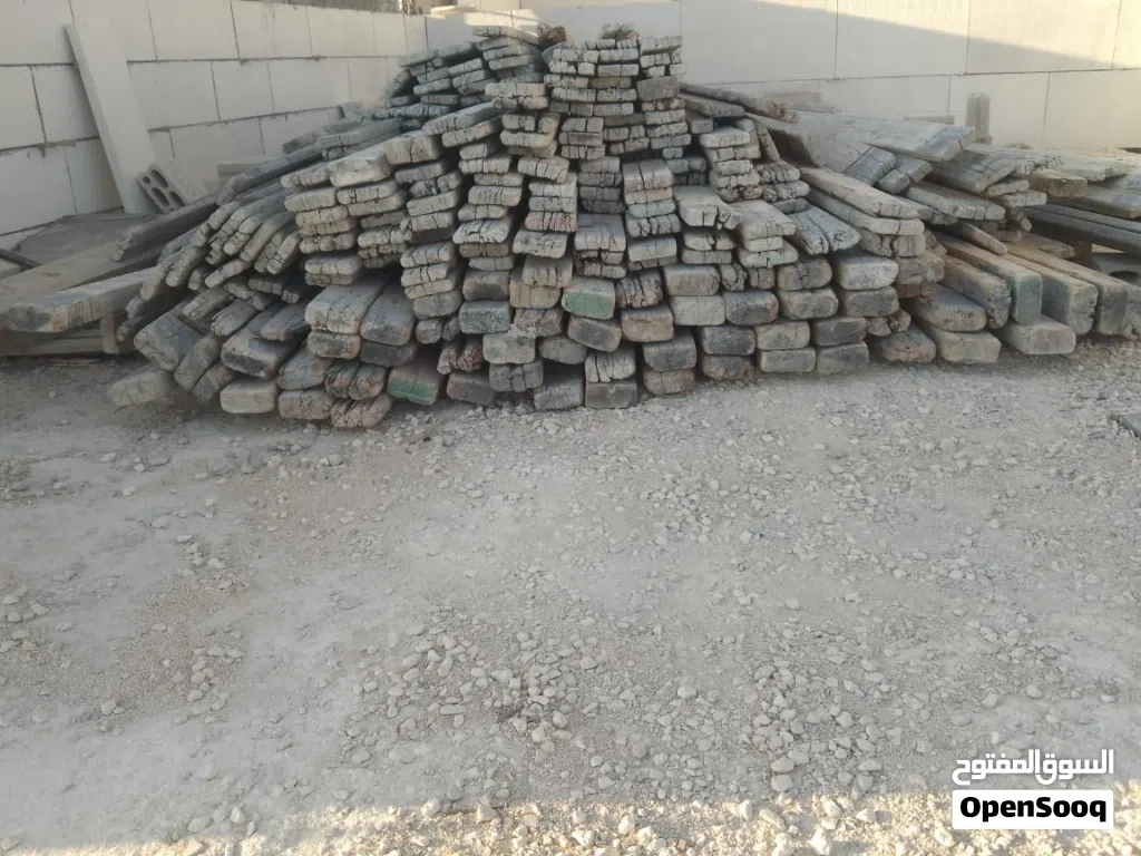 مطلوب خشب طوبار
