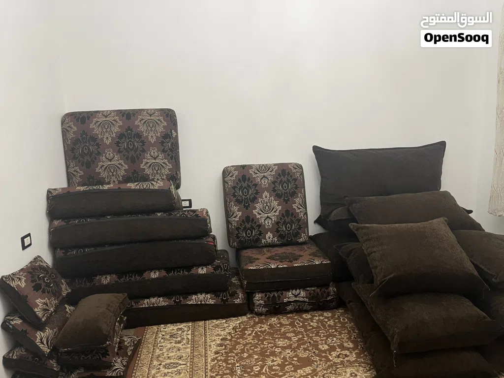 جلسه ربي يبارك شبه جديده بسعر مفيش 300وساهل