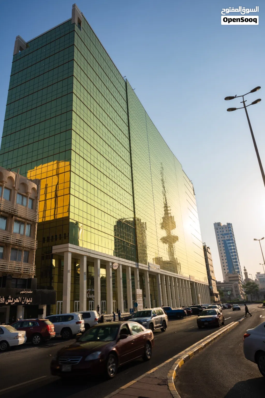 مكاتب اداريه ومحلات تجاريه للايجار