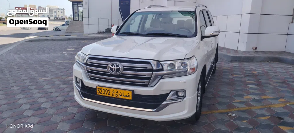 Toyota Land Cruiser GXR
