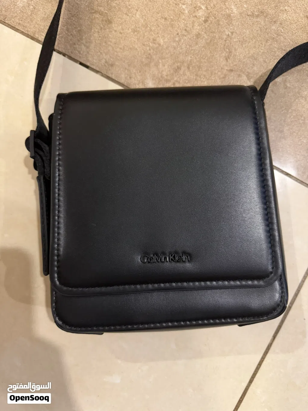 Calvin Klein-Square Reporter Crossbody Bag - Black