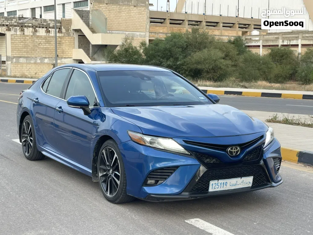 تويوتا كامري XSE
