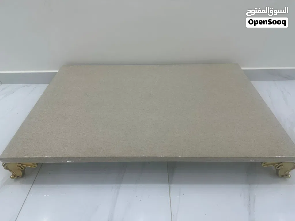 طاولات ارضيه لي السفره