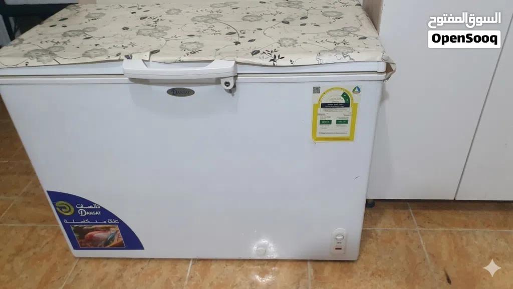 فريزر ابيض كبير بحاله ممتازه جدا