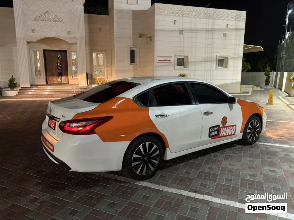 Nissan Altima SV
