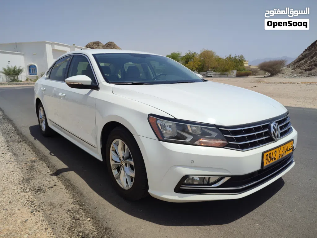 Volkswagen Passat Standard