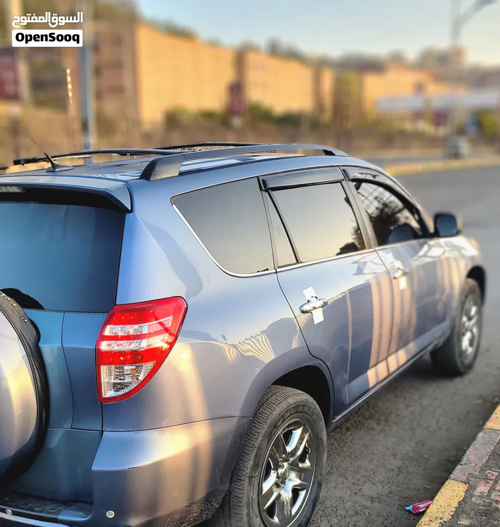 Toyota RAV 4 EX