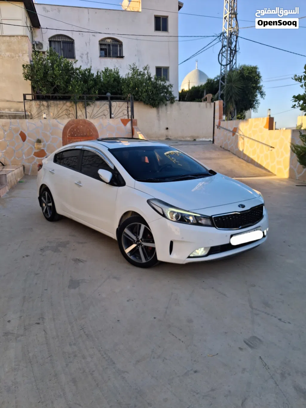 كيا سيراتو Standard