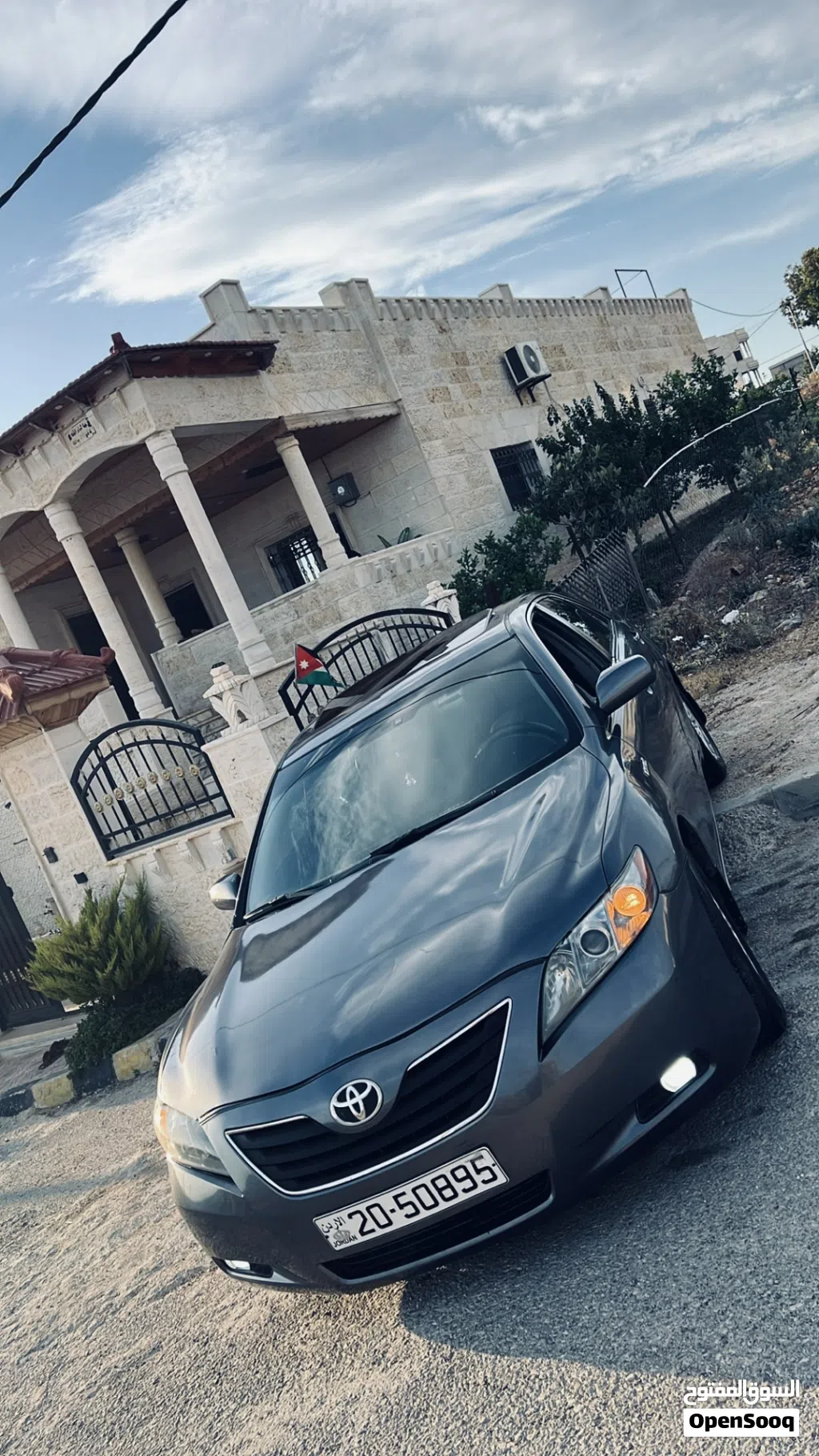 Toyota Camry XLE