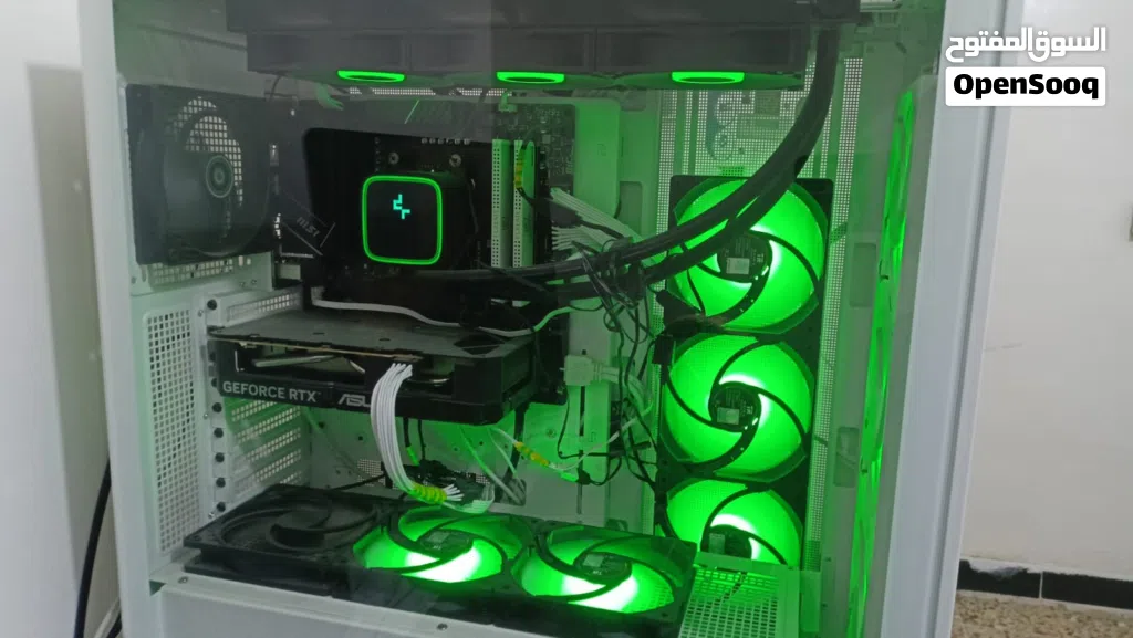للبيع PC بمواصفات قويه