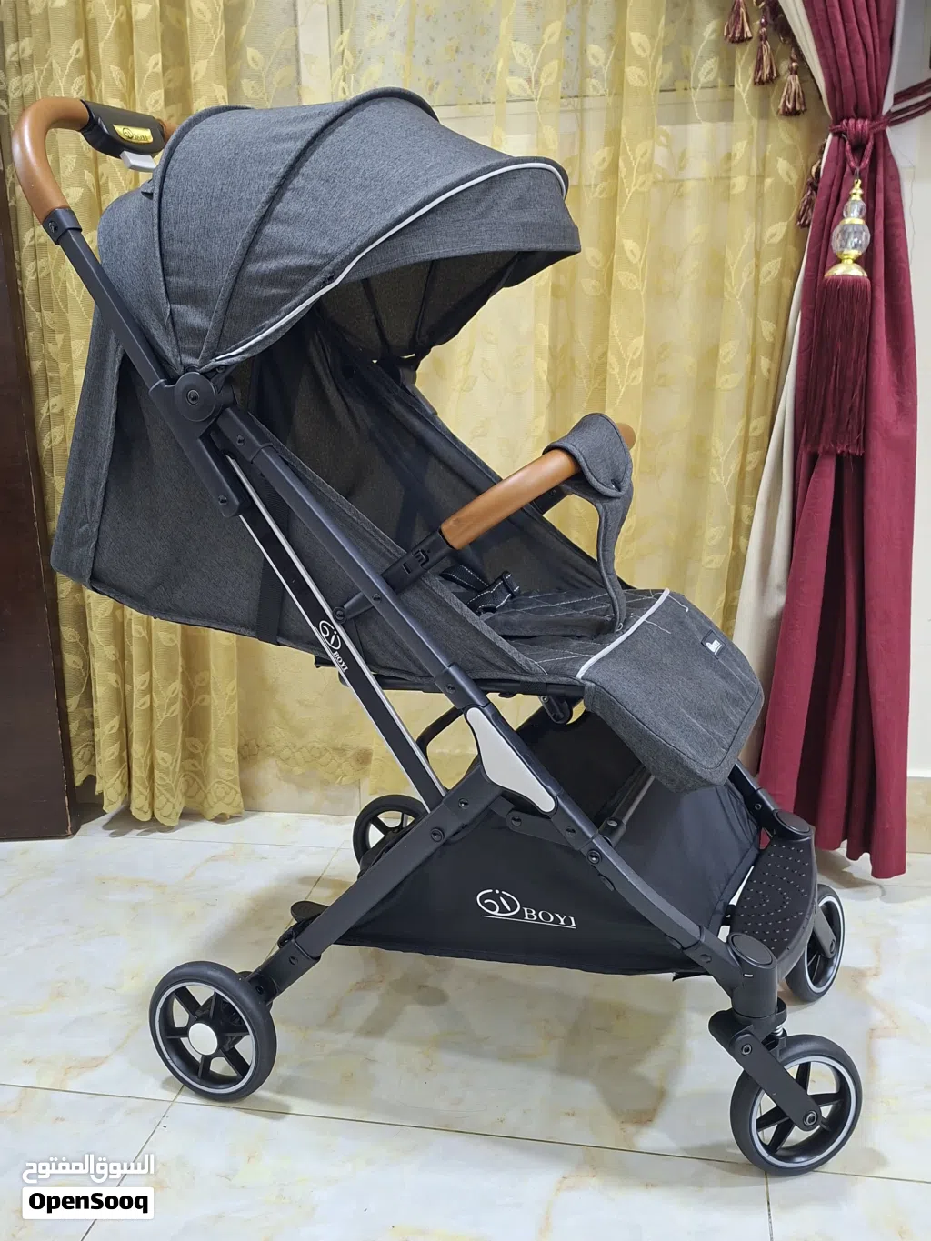 عربة اطفال ماركة Boyi