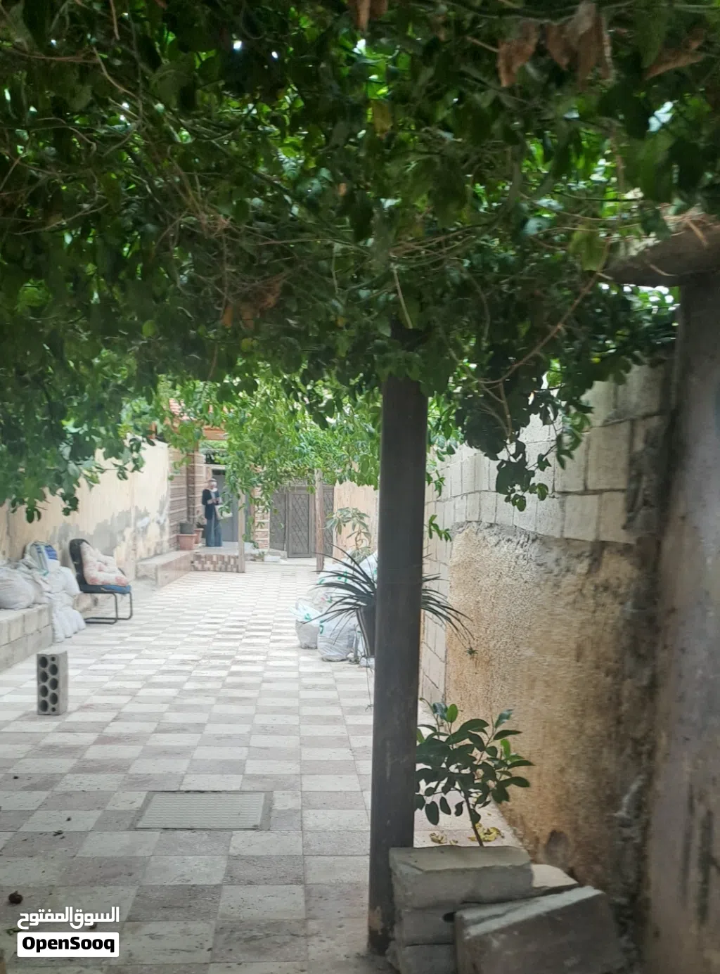 عمارة للبيع ثلاث طوابق