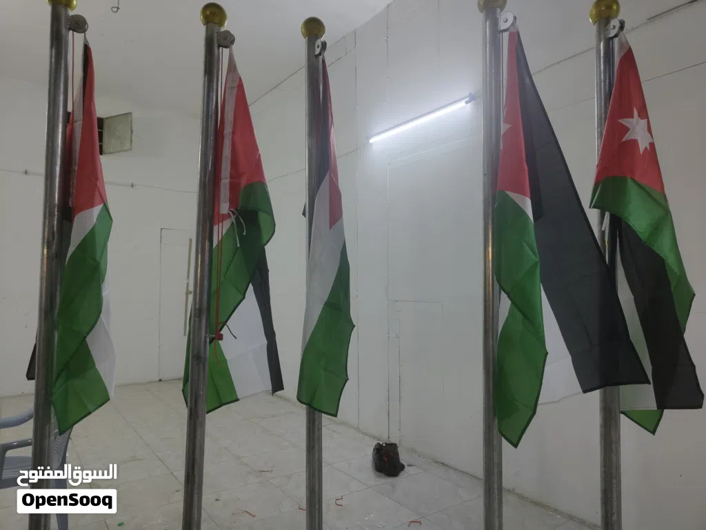 محل تجاري شغال للضمان بديكوره لعدم التفرغ محمص وسوبر ماركت