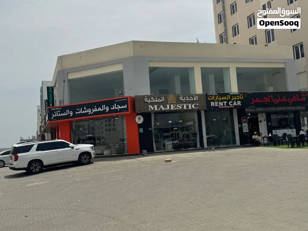 معرض للإيجار – المعبيلة (المساحة: 400 متر مربع)