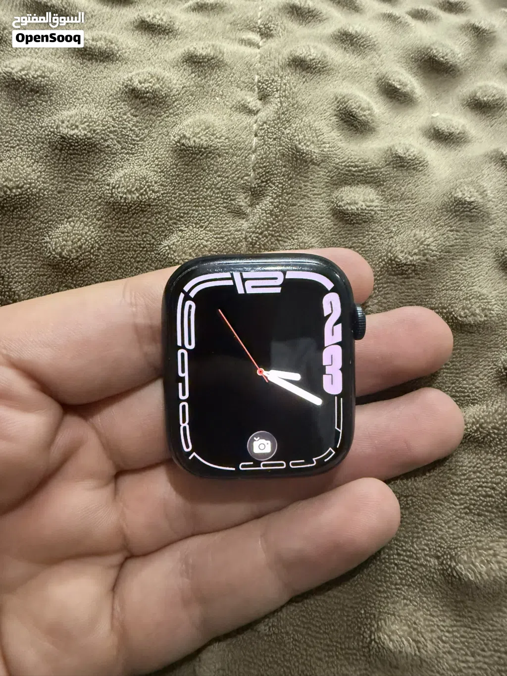 للبيع Apple Watch Series 8 مقاس 45mm - حالة الوكالة مع إضافات مميزة