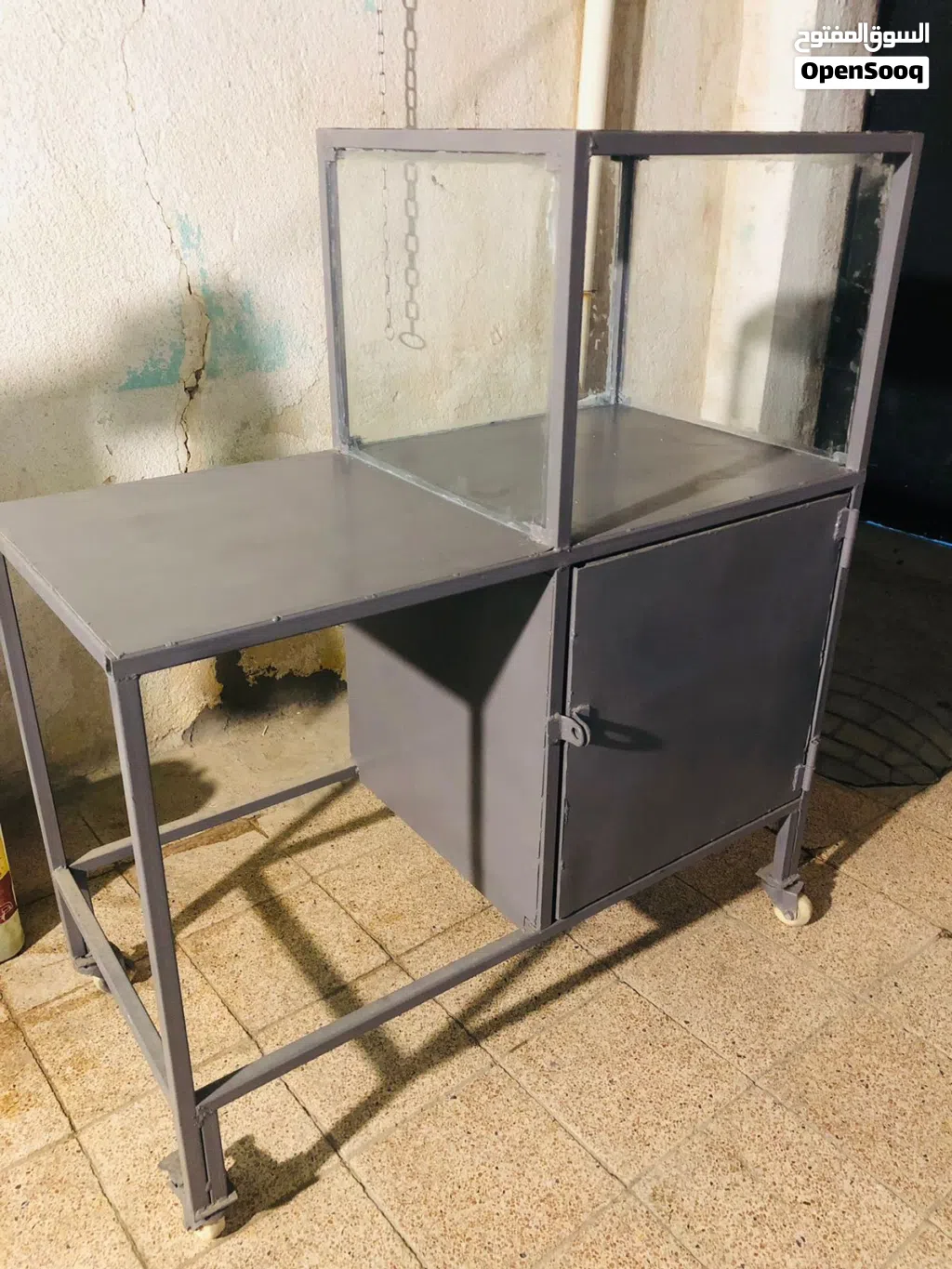 البيع ميز جام خانه مال لفات متحرك سعر 150