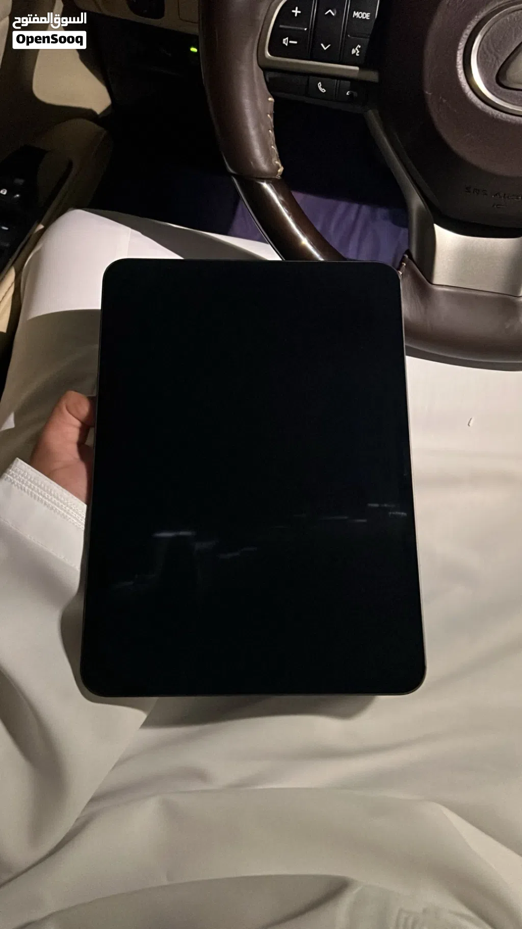 ايباد برو 11 انش M4 256 GB