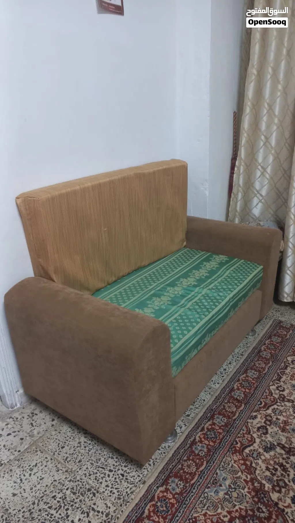 كراسي عمليات للبيع بحالة ممتازة