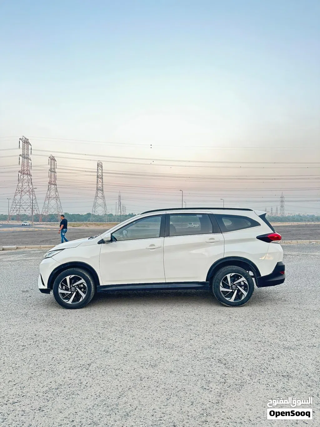 Toyota Rush Standard