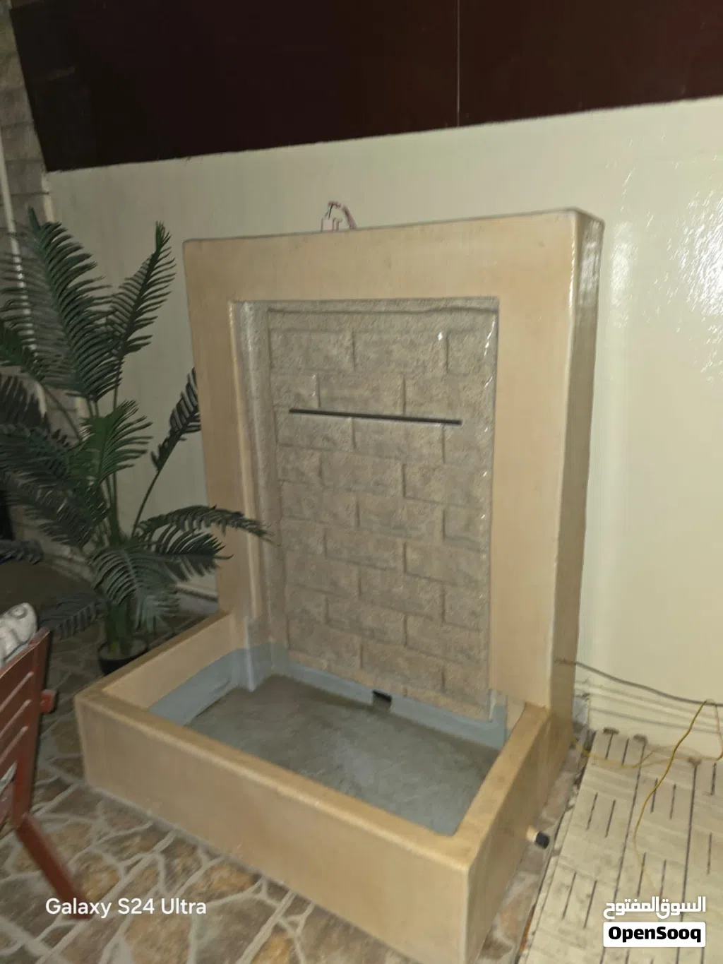 Outdoor water fountain