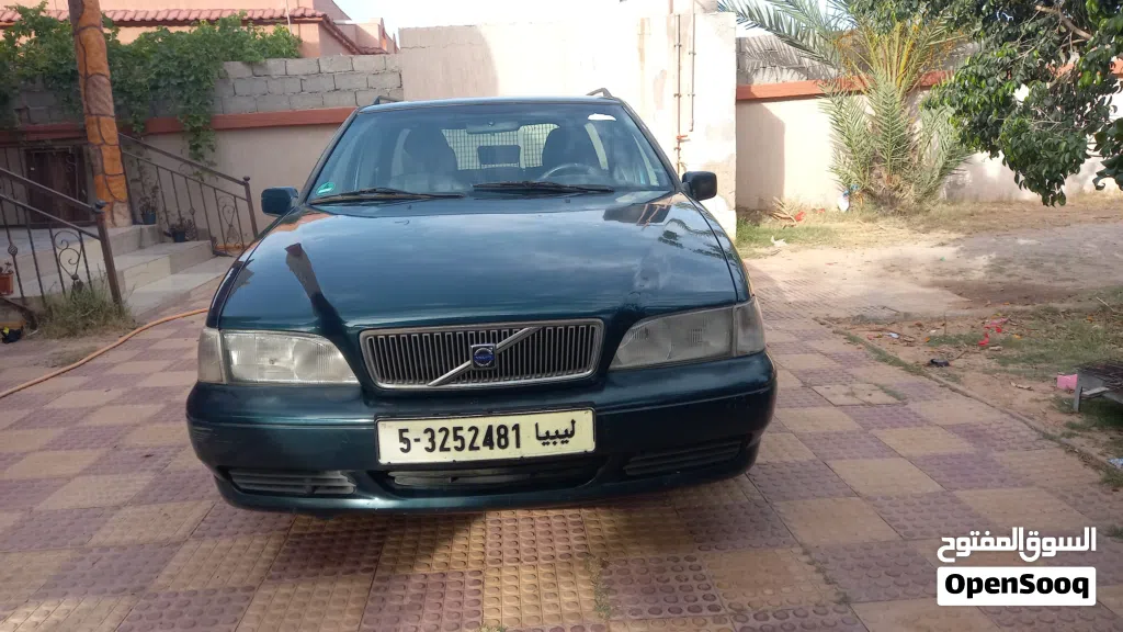 فولفو S 40 T5