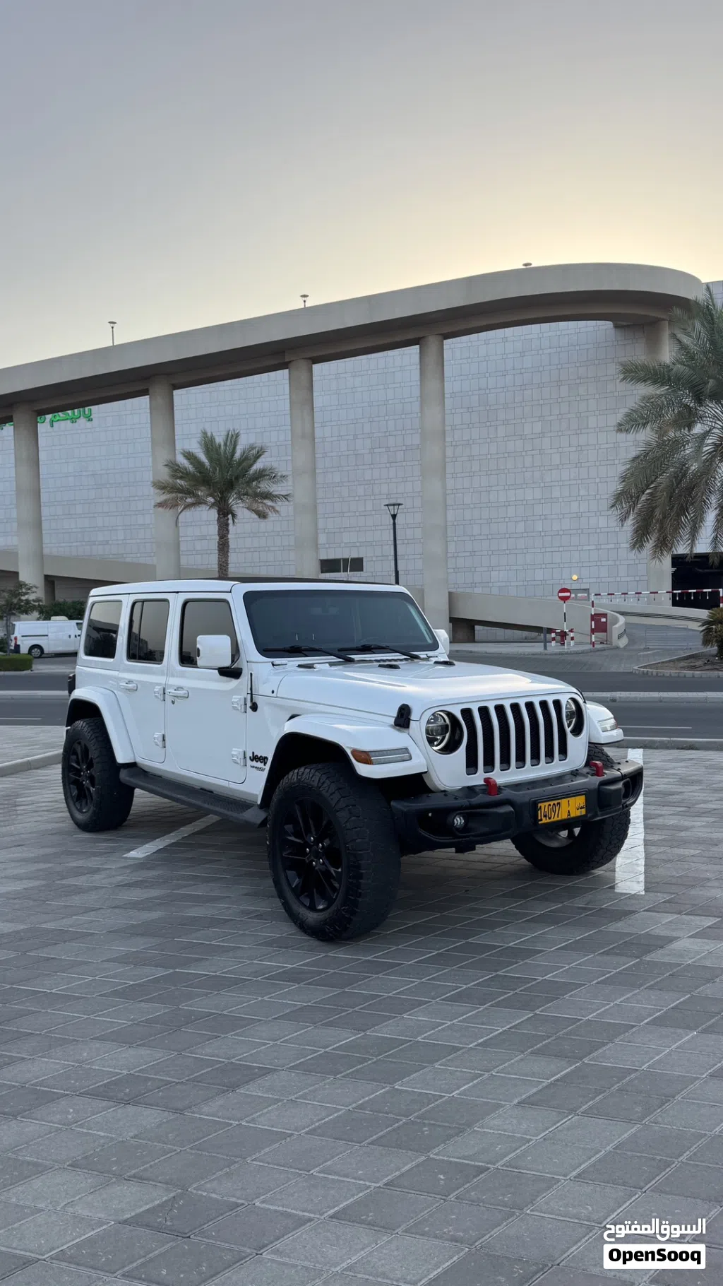 Jeep Wrangler Sahara