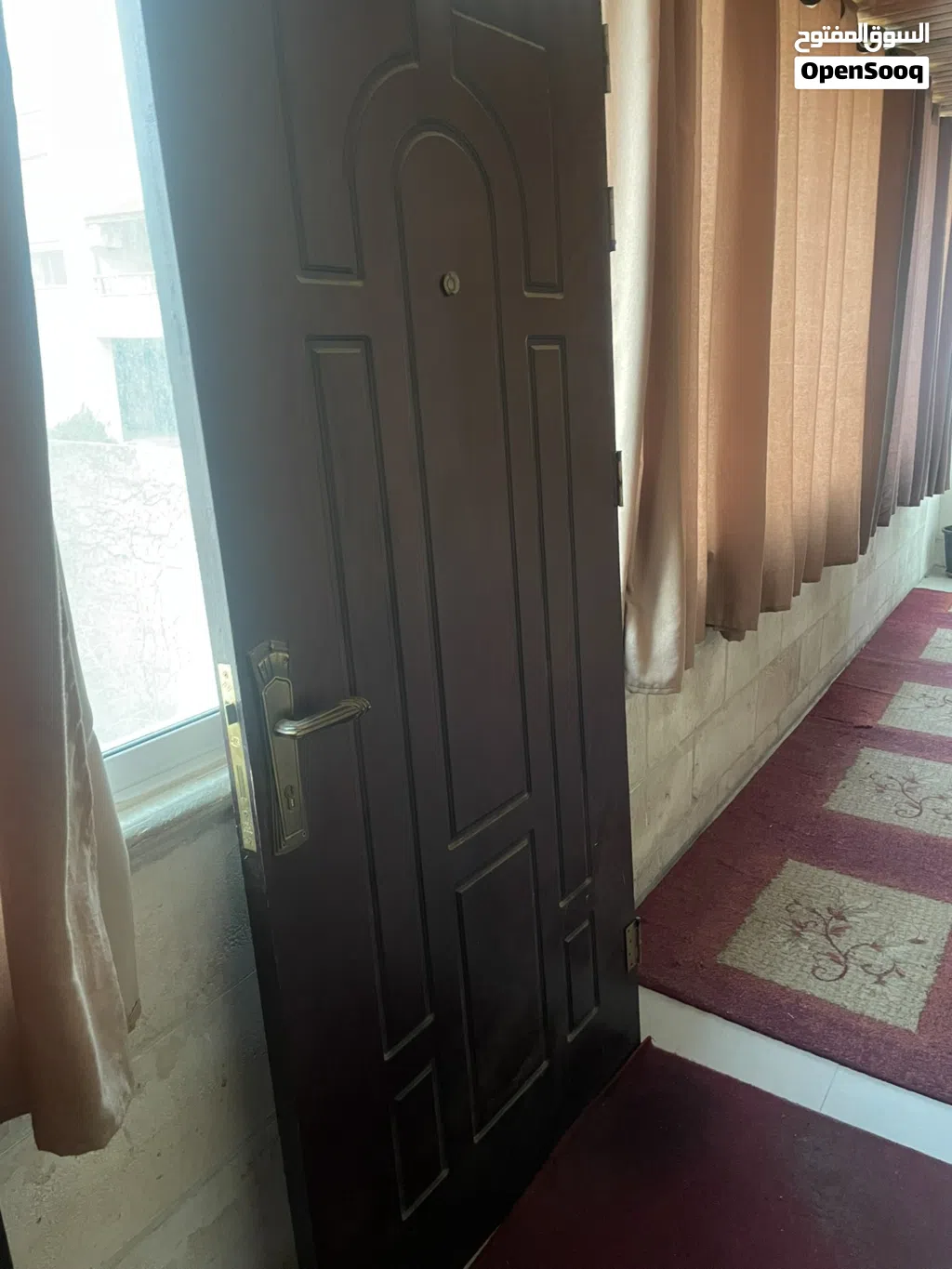 باب خشب ضد الحريق