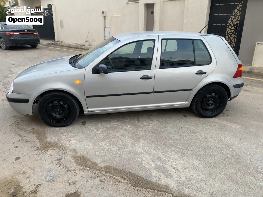 فولكسفاغن جولف MK MK4