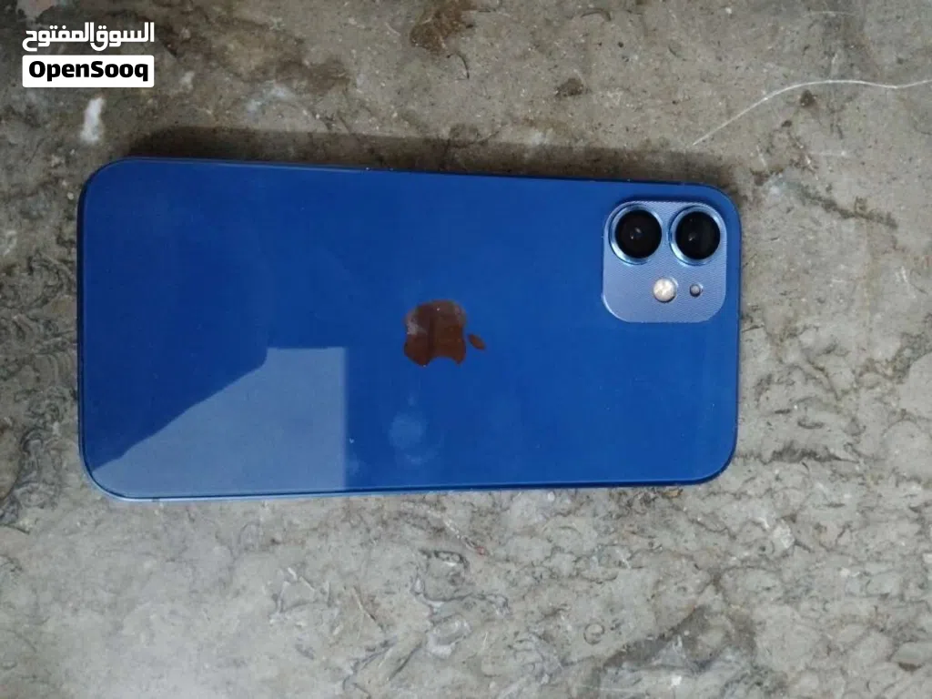ايفون 12 عادي مساحته 128G