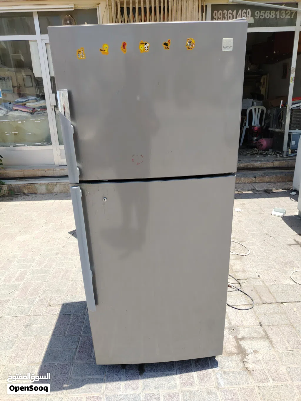 Daewoo double door refrigerator for sale in al ghubra with one month warranty