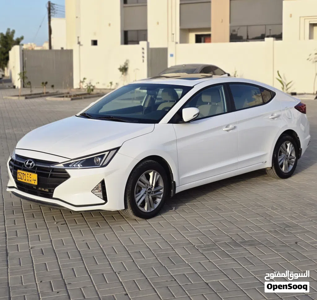 Hyundai Elantra SEL