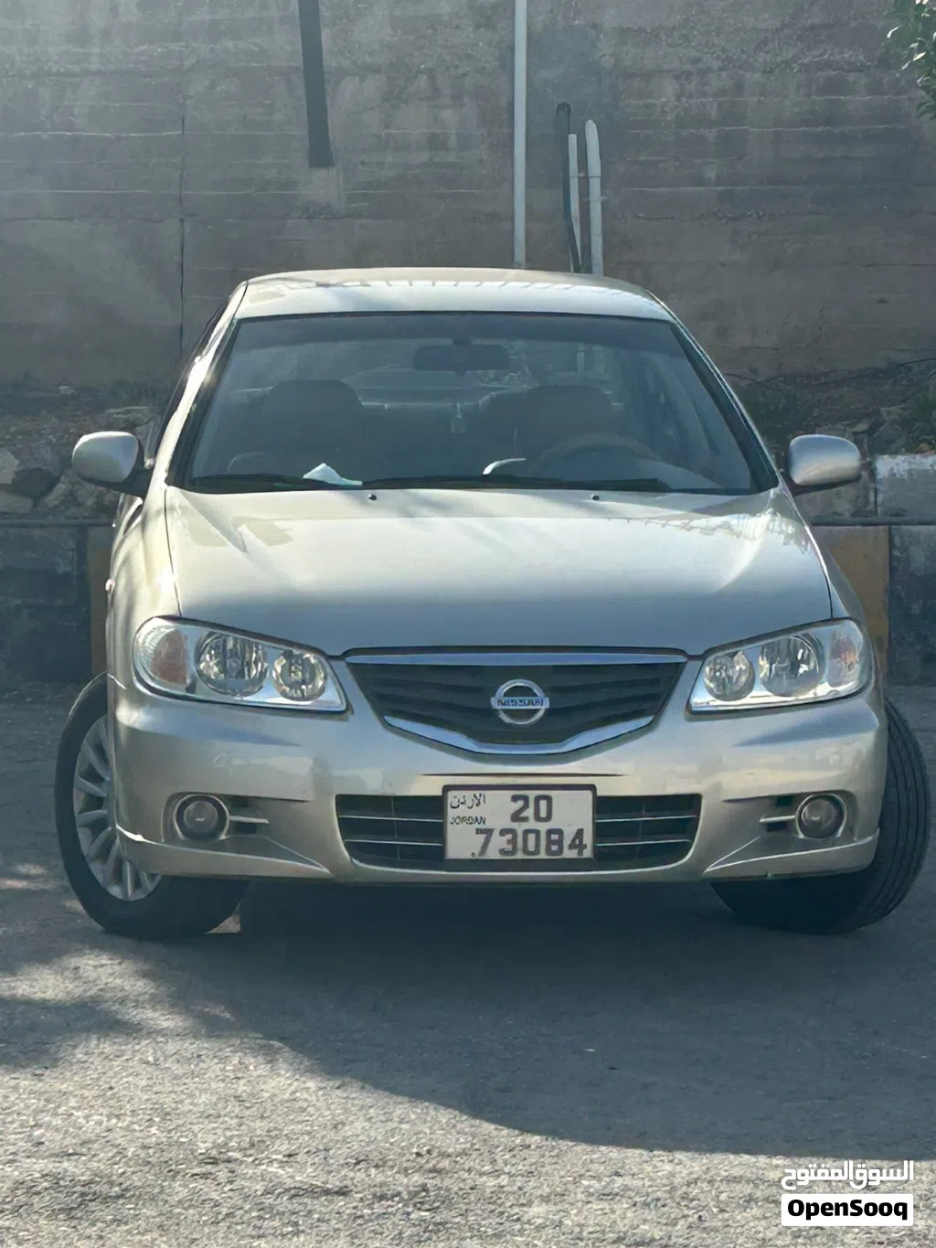 نيسان صني SL