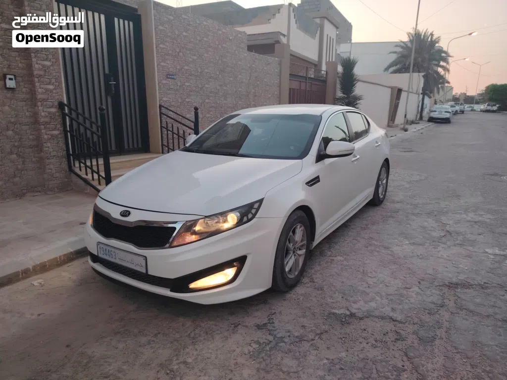 كيا K5 Standard