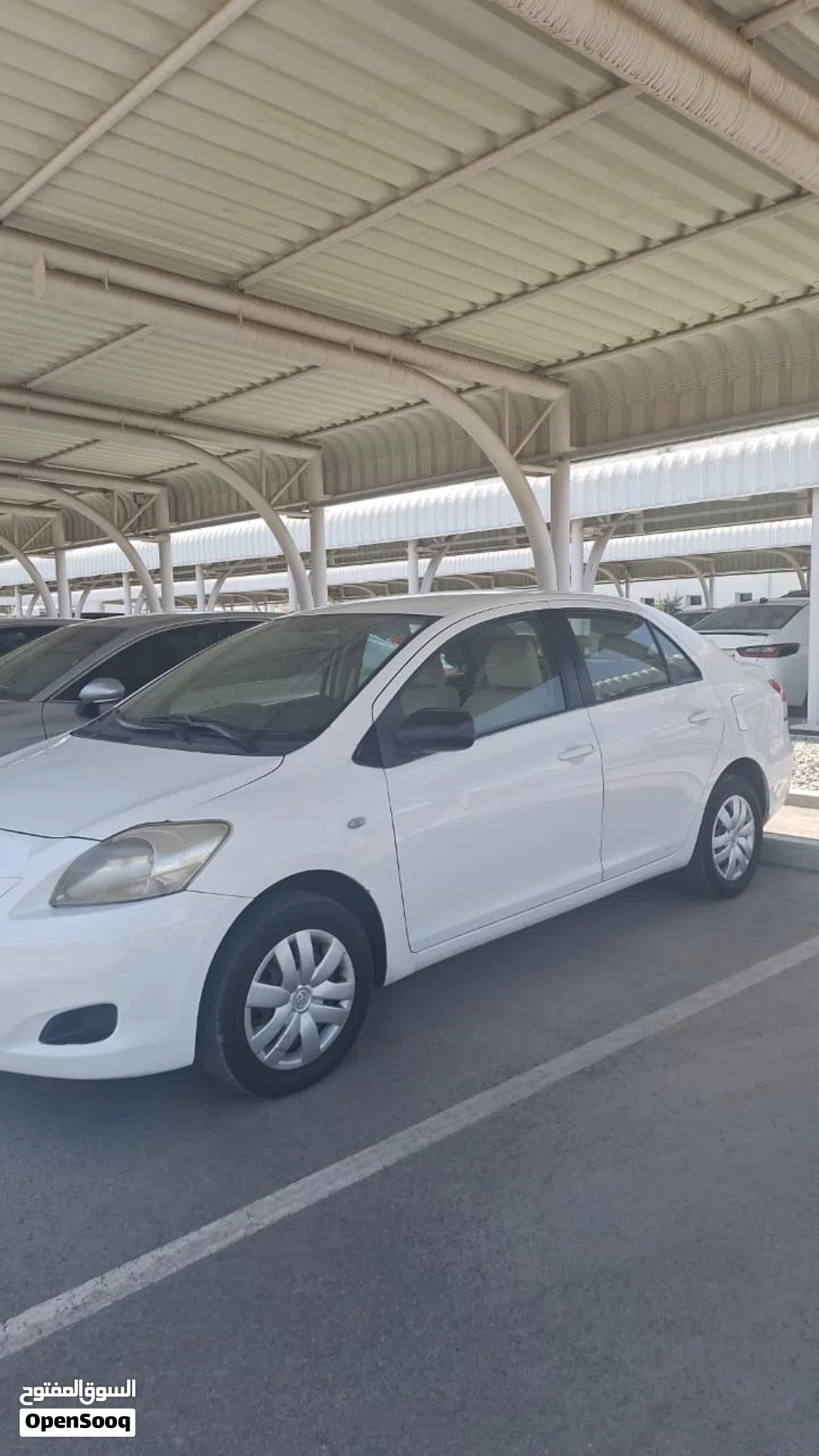 Toyota Yaris Y Plus