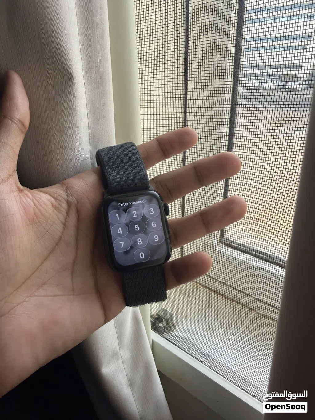 APPLE WATCH SE (2nd gen , GPS )