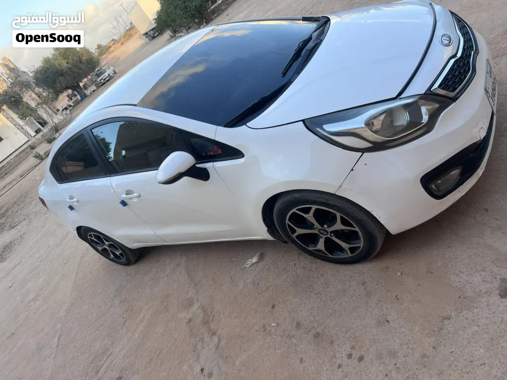 Kia Rio EX
