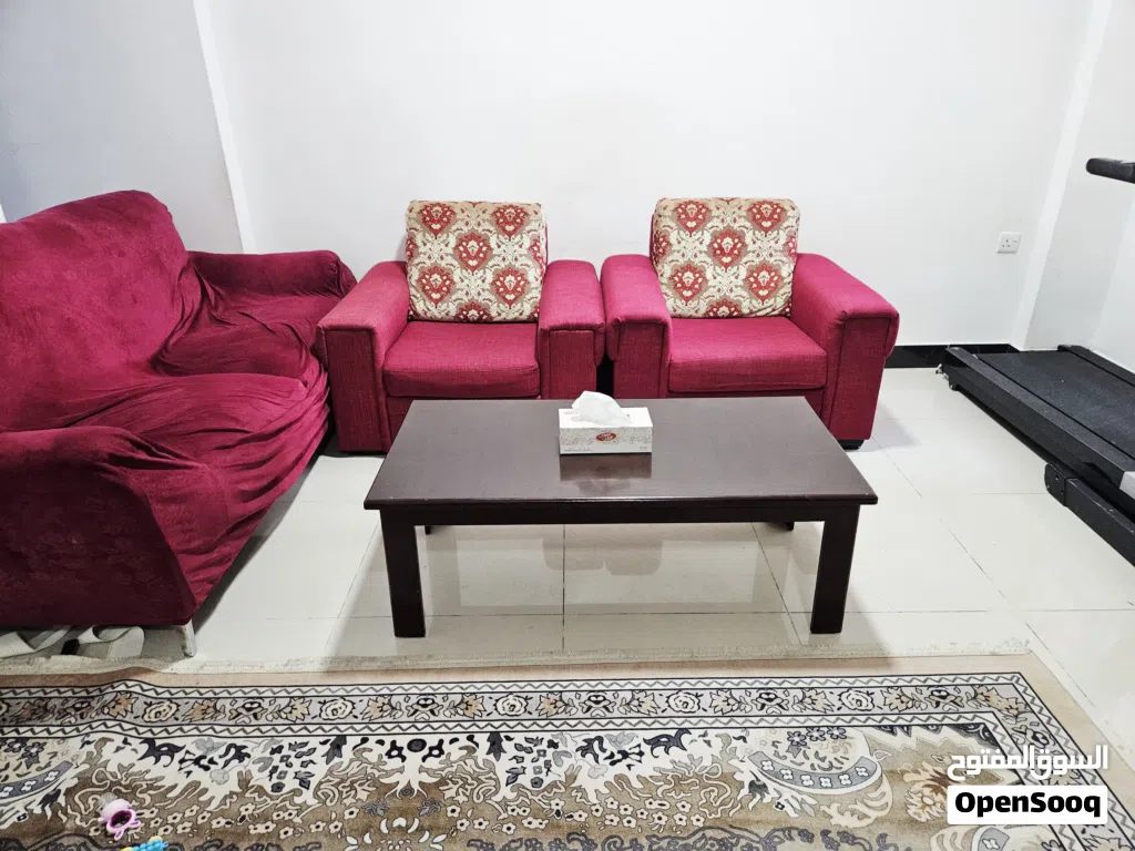 Wooden Center Table / Coffee Table for Sale