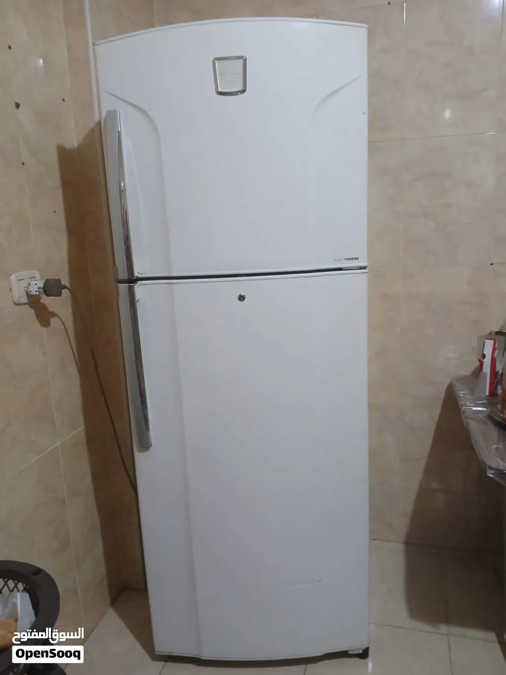 ثلاجه وفريزر