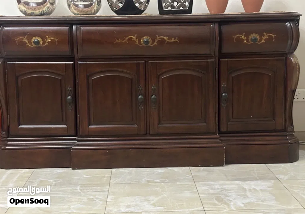 طاولة مع ادراج عتيقة antique table