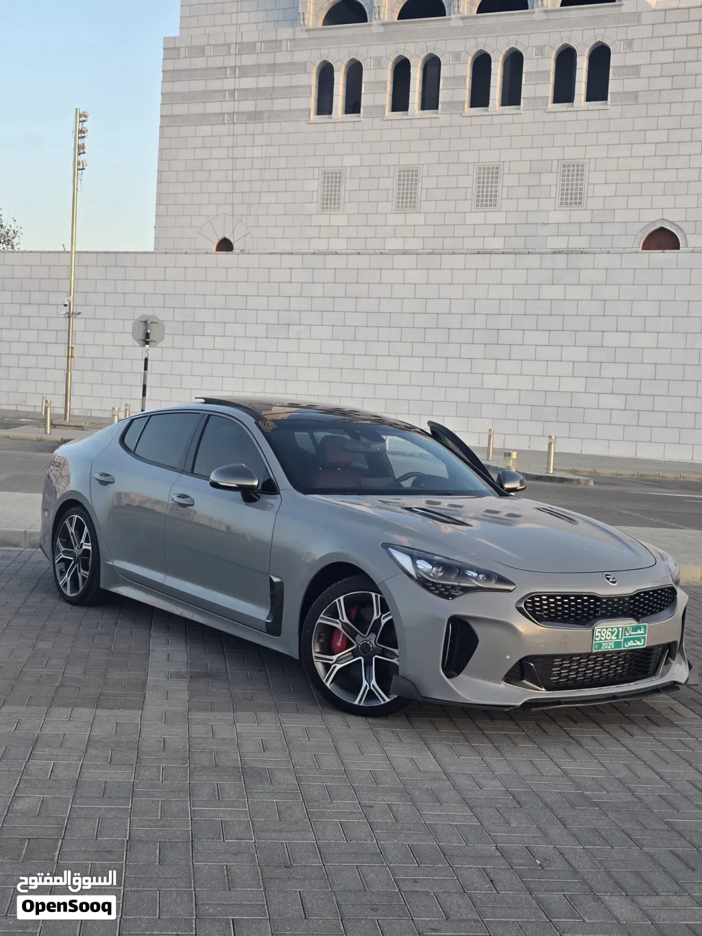 كيا ستينجر GT1