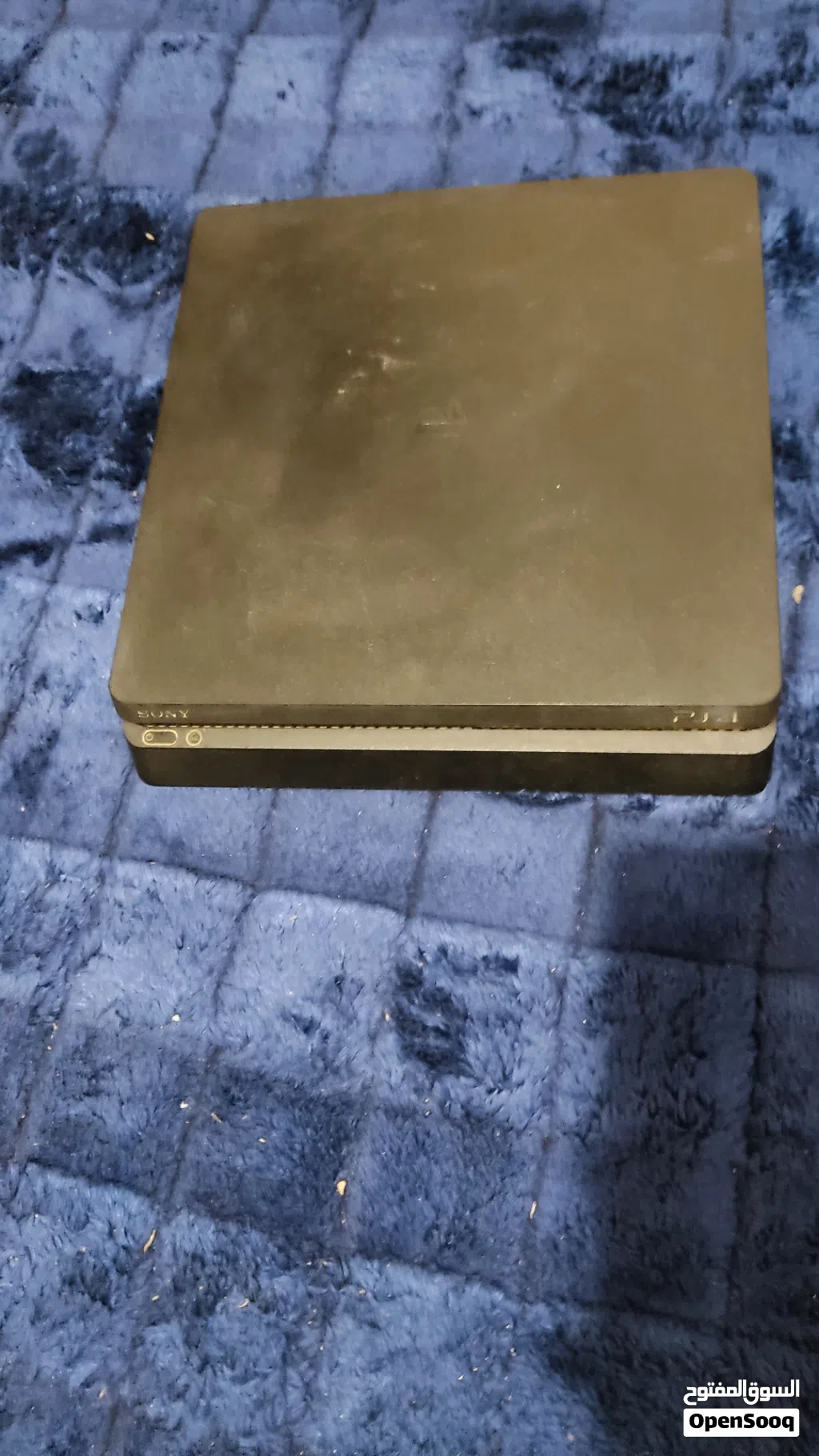 سوني فور للبيع