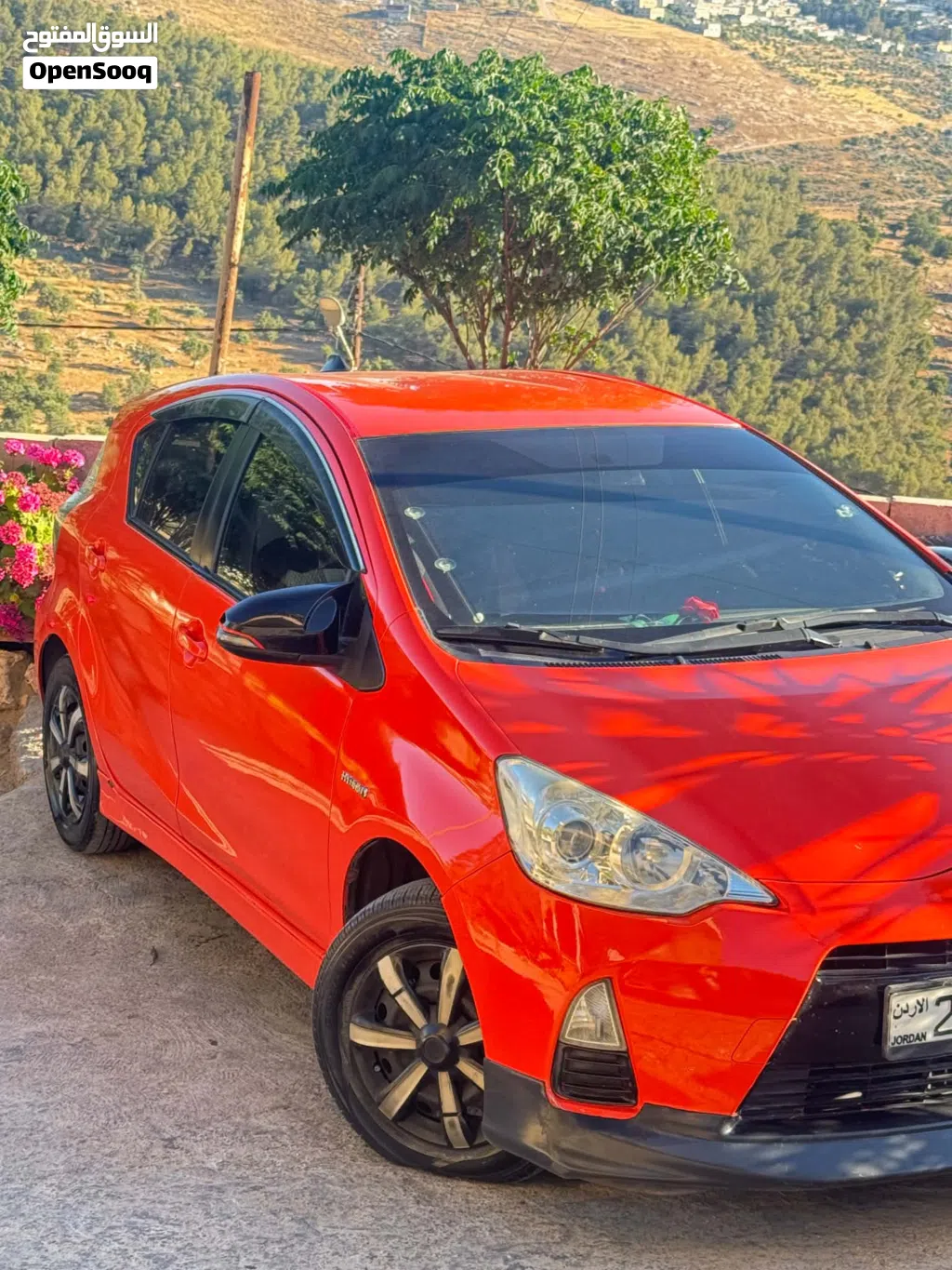 تويوتا بريوس Prius C