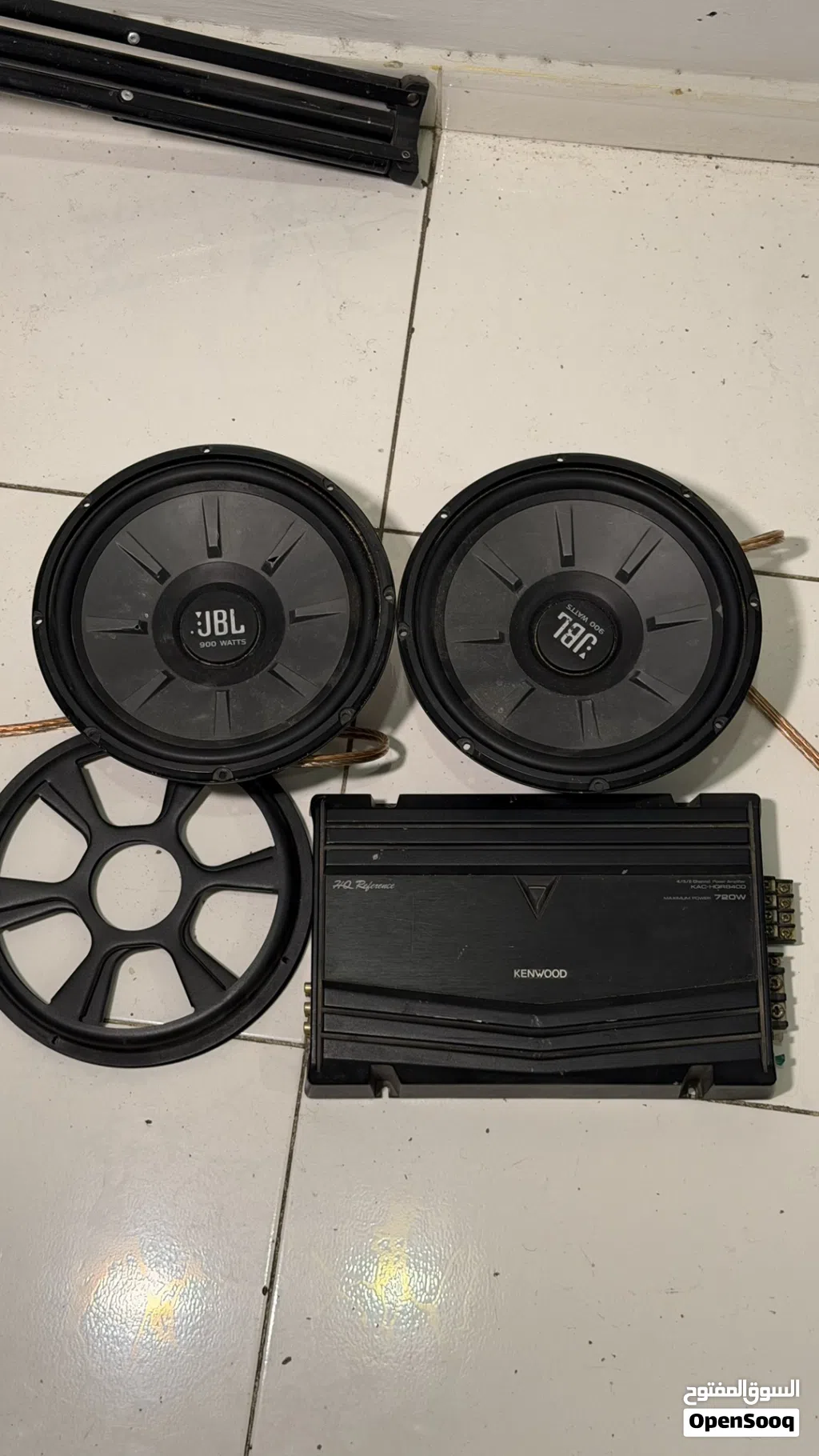 أمبليفاير كينوود مع سماعات سوب ووفرات JBL (حبتين)