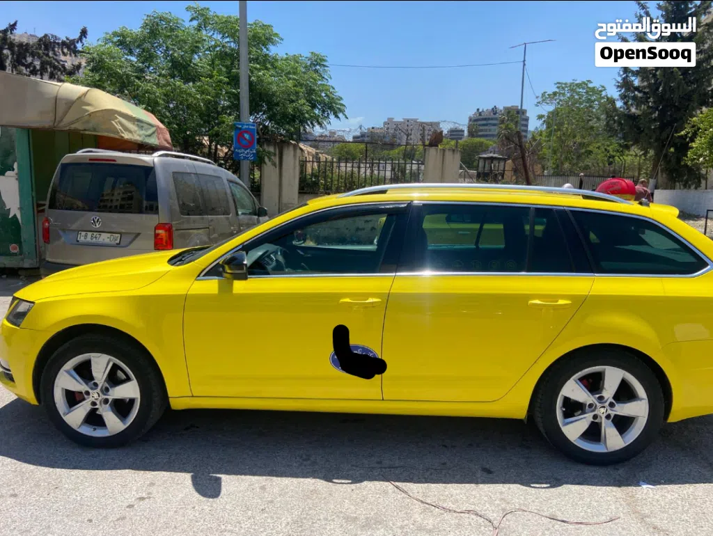 سكودا اوكتافيا RS