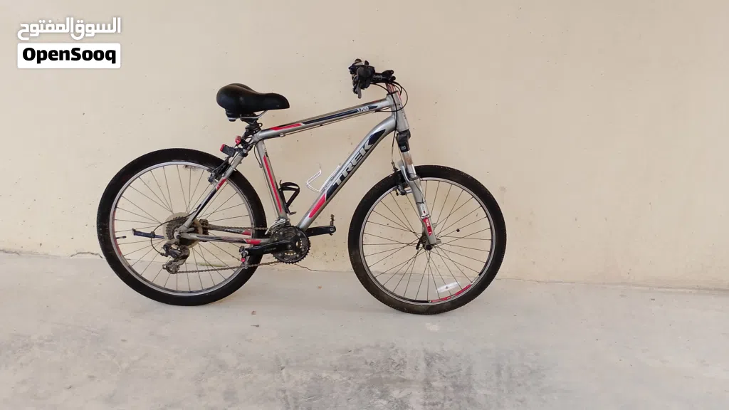 UPGRADED TREK 3700